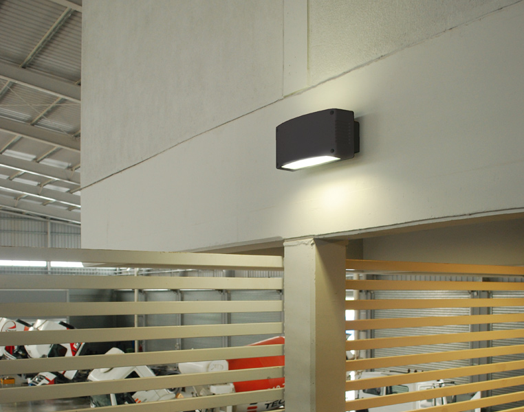 Optomax 575mm Infanti Led Gen.4 - Lucciola